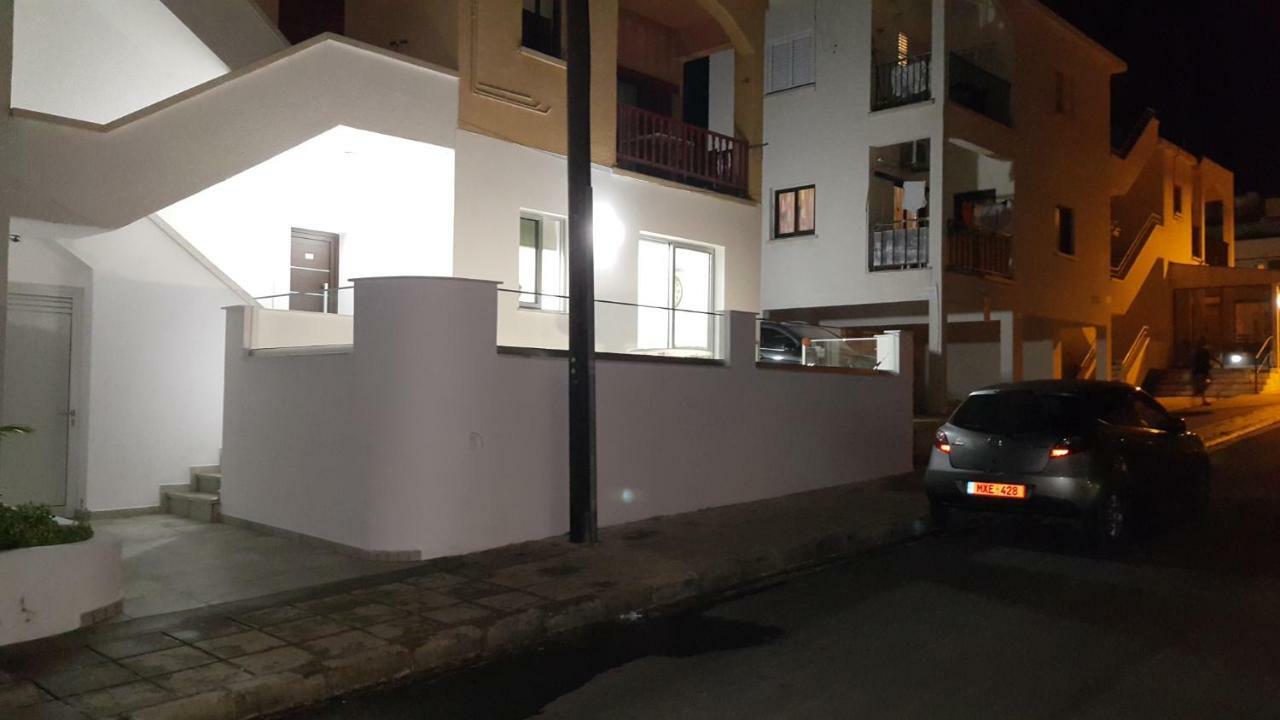 Chris's - Ayía Nápa